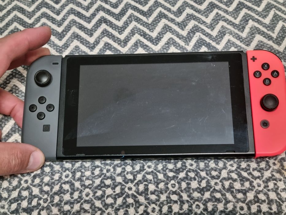 Nintendo Switch v1