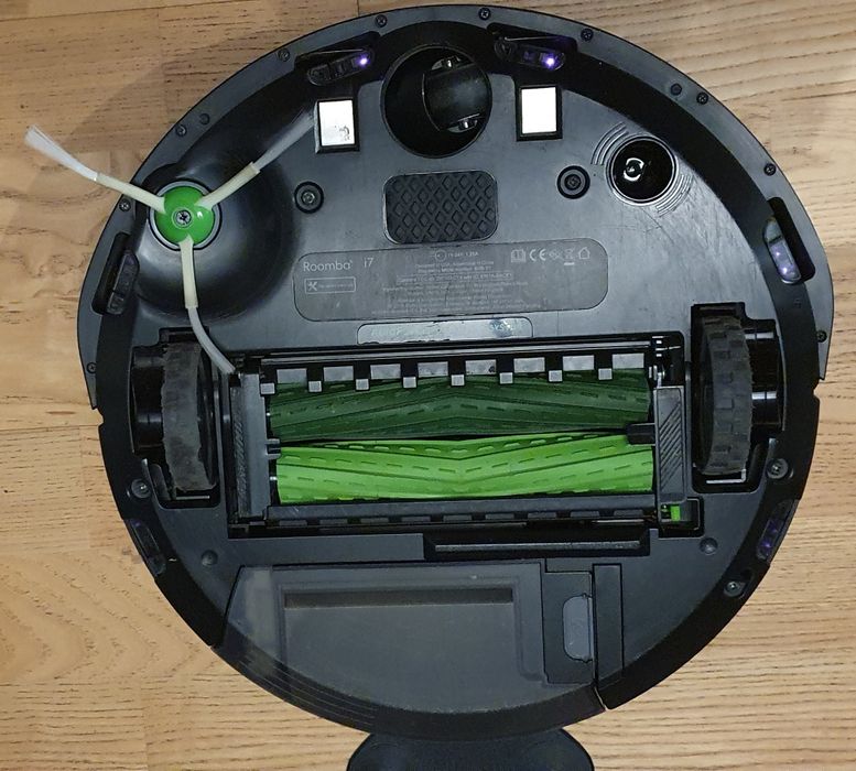 iRobot Roomba  i7