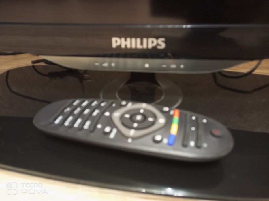 Телевизор PHILIPS 40PFL5606H/58