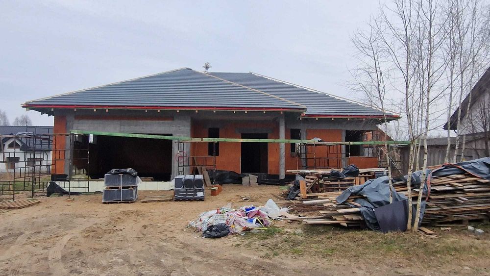 Budowa domów, stany surowe