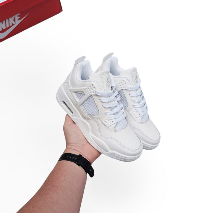 ТОП! Жіночі кросівки Nike Air Jordan Retro 4 білі 36 37 38 39 40