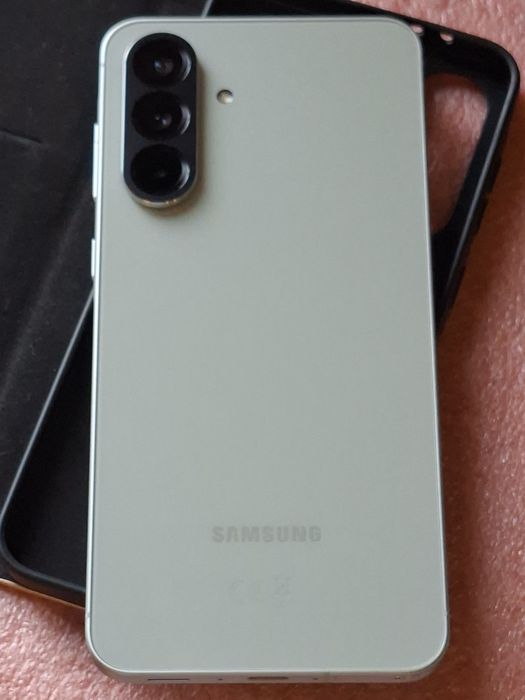 Samsung A56 5G, 8/128, NFC, як  новий