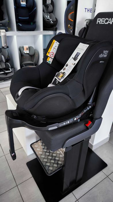 BRITAX ROMER DUALFIX PRO M Fotelik obrotowy 360 do 19kg/105cm ISOFIX