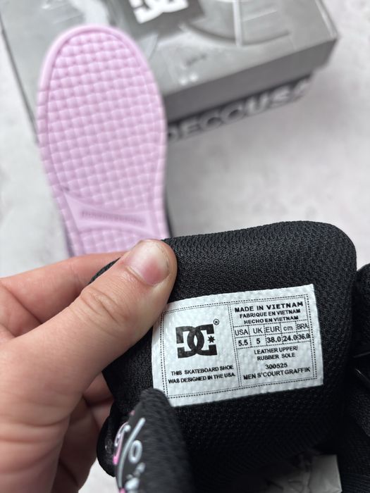 buty damskie DC Court graffik pixie "pink" rozmiar 38 DARMOWA WYSYLKA OLX