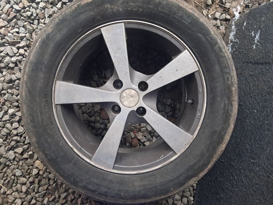 Продам диски r15 4.100