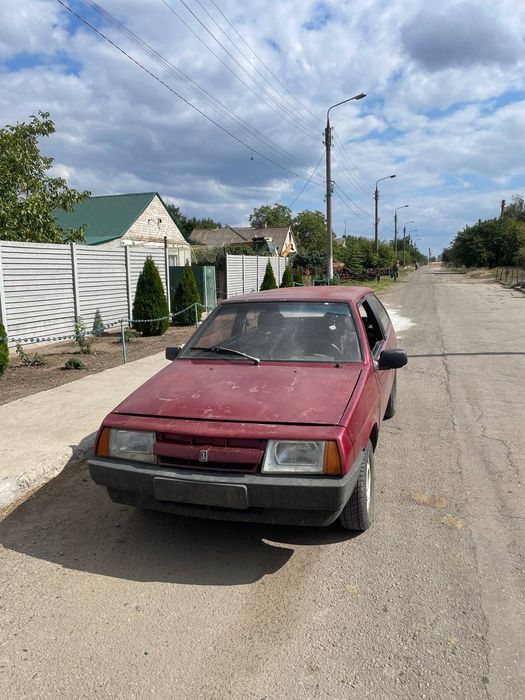 продам ваз 2108. ЦЕНА НА ОДАЧУ. 350$. сети нет писать в вайбир