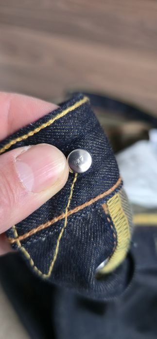 Levis 501.  L.29 W.32