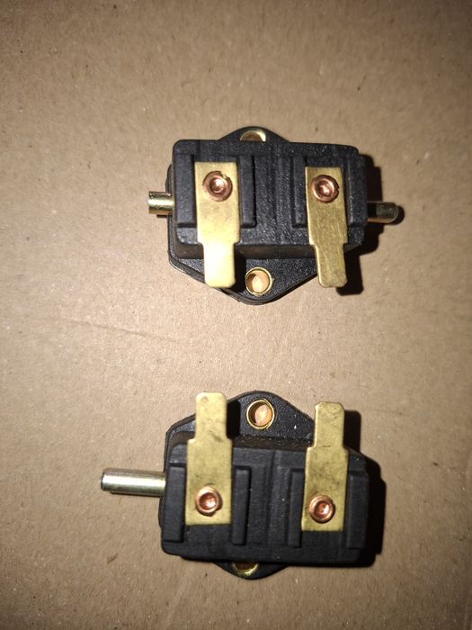 Sprzedam 2 czujniki automat stopu wsk 125,175  shl wfm jawa junak