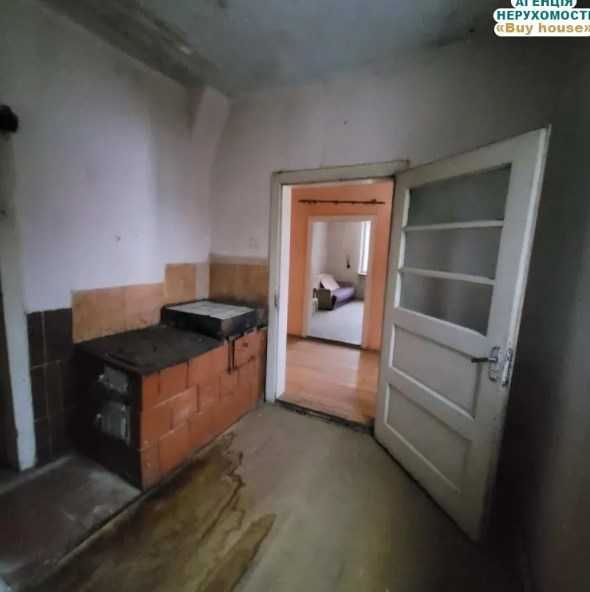 Продаж будинку дешево під реконструкцію