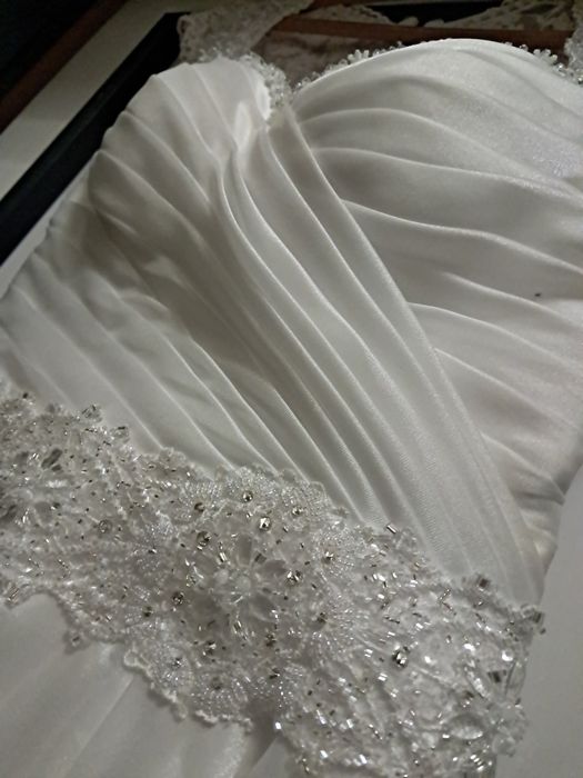 Piękna sukienka slubna S