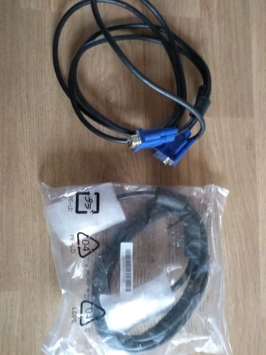 Kabel zasilający,kabel VGA,inne