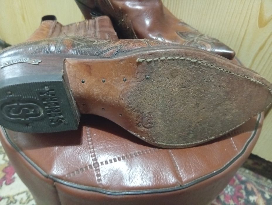 Продам ковбойські сапоги