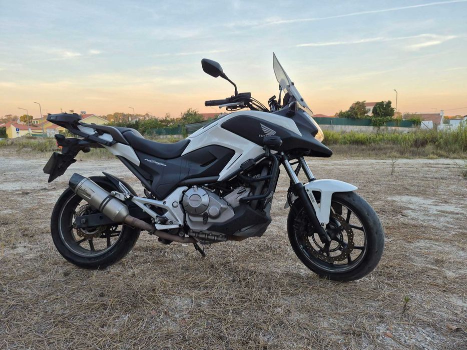 Honda Nc700X, pequeno dano