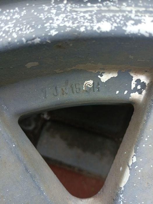 Легкосплавні диски 7J×15CH.