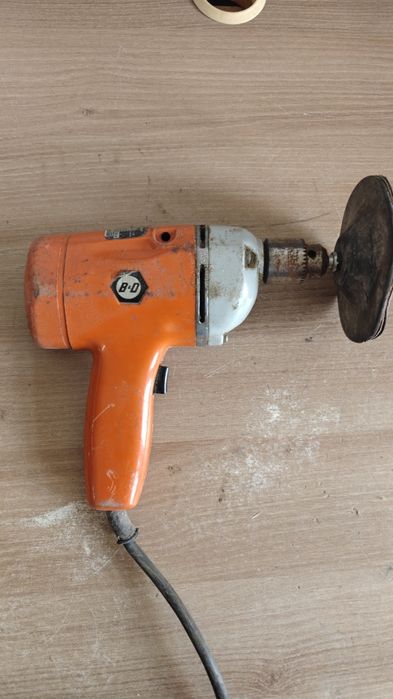 Zabytkowa wiertarka Black&Decker