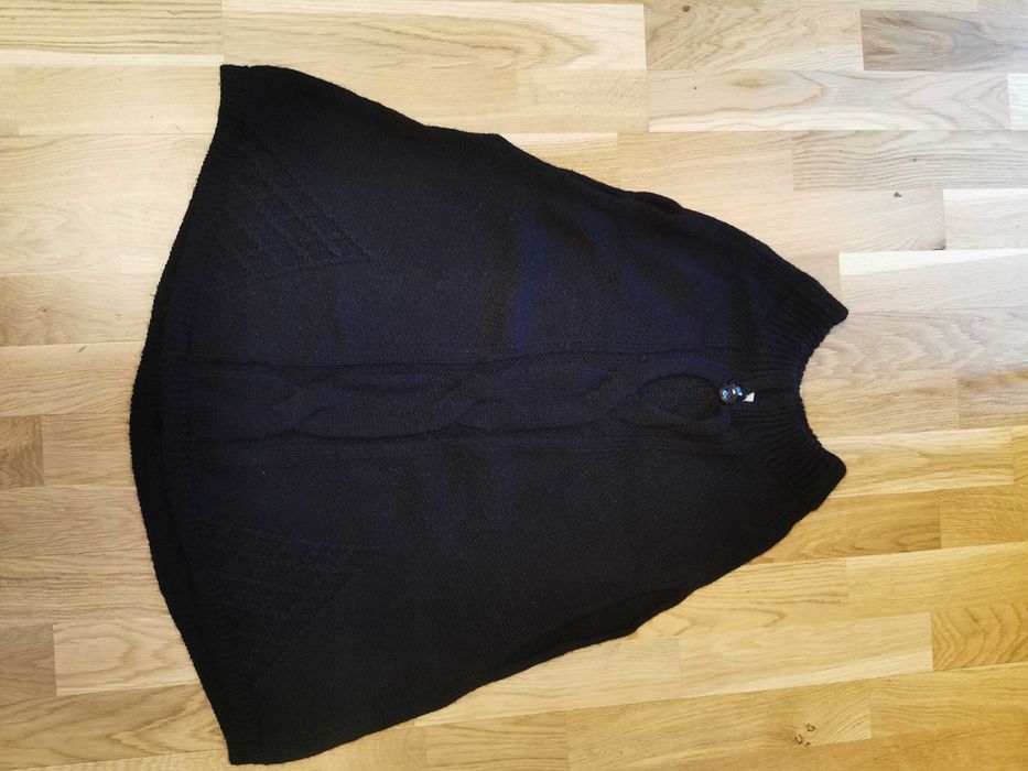Sweter bez rękawów