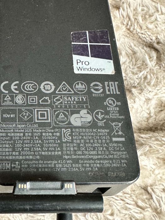 Zasilacz Microsoft Surface 41w model 1625