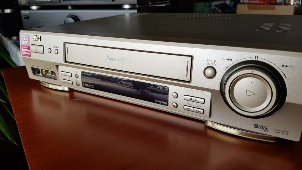 JVC Video SVH-S HR-S6700 S/comando.