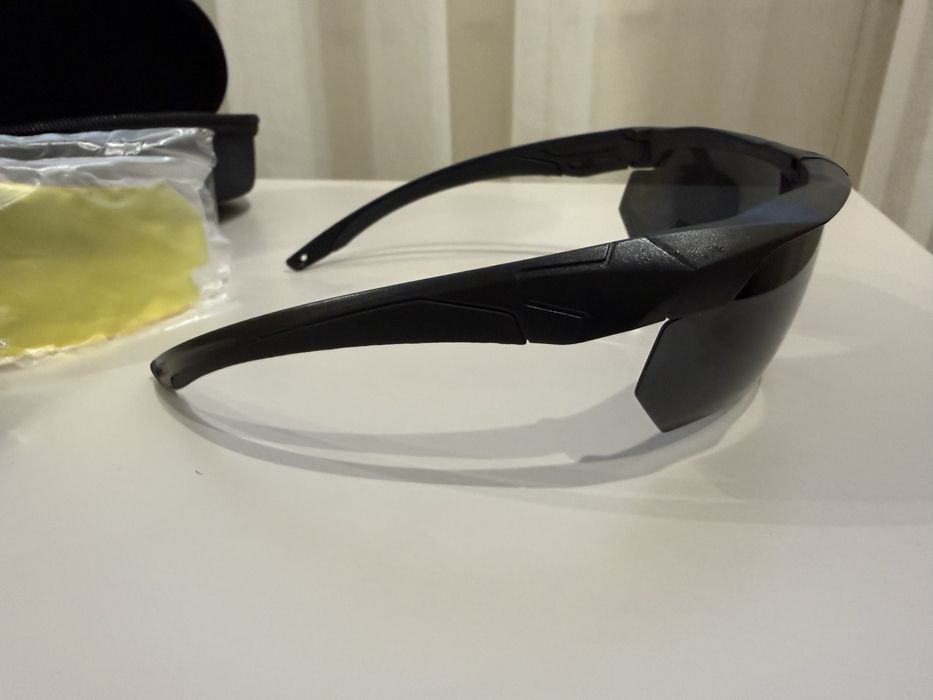 Тактичні окуляри з поляризацією