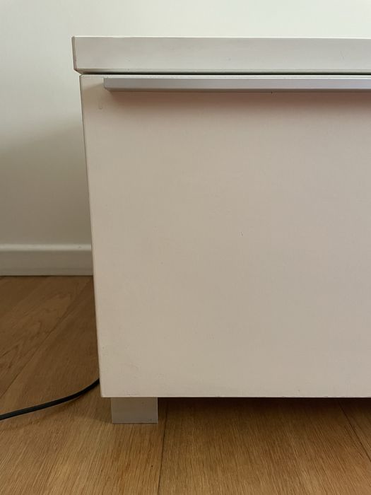 Móvel braco com tres gavetas grandes