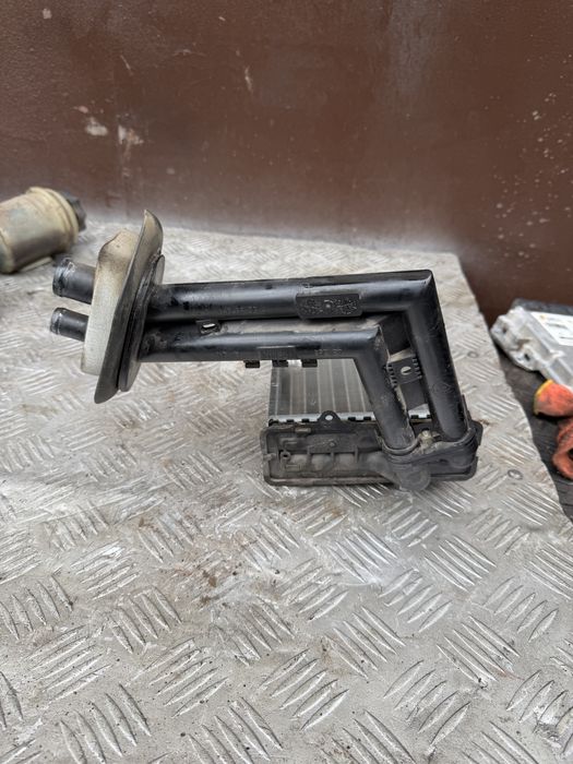 Радиатор печки Renault Scenic RX4 год 2002