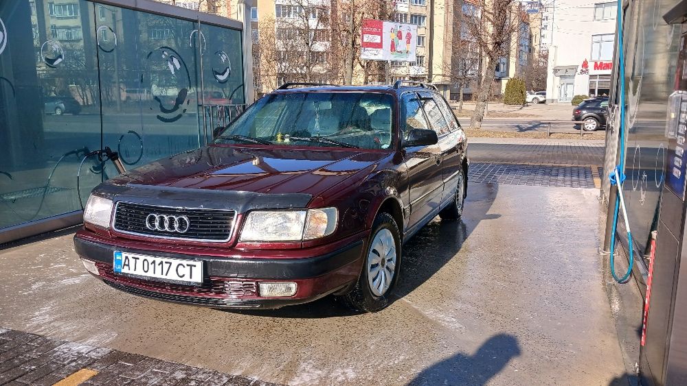 Продається Ауді 100