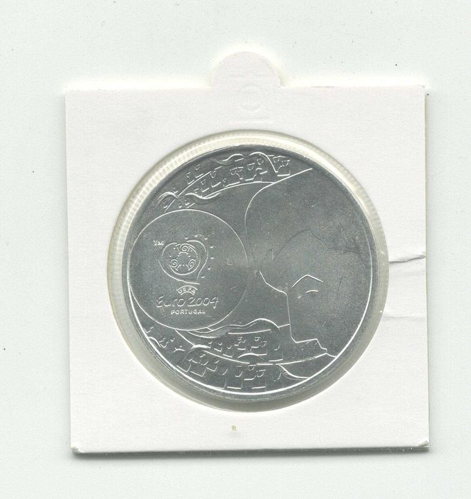 3 Moedas 8 € 2004 - O Espectáculo do Futebol - PRATA
