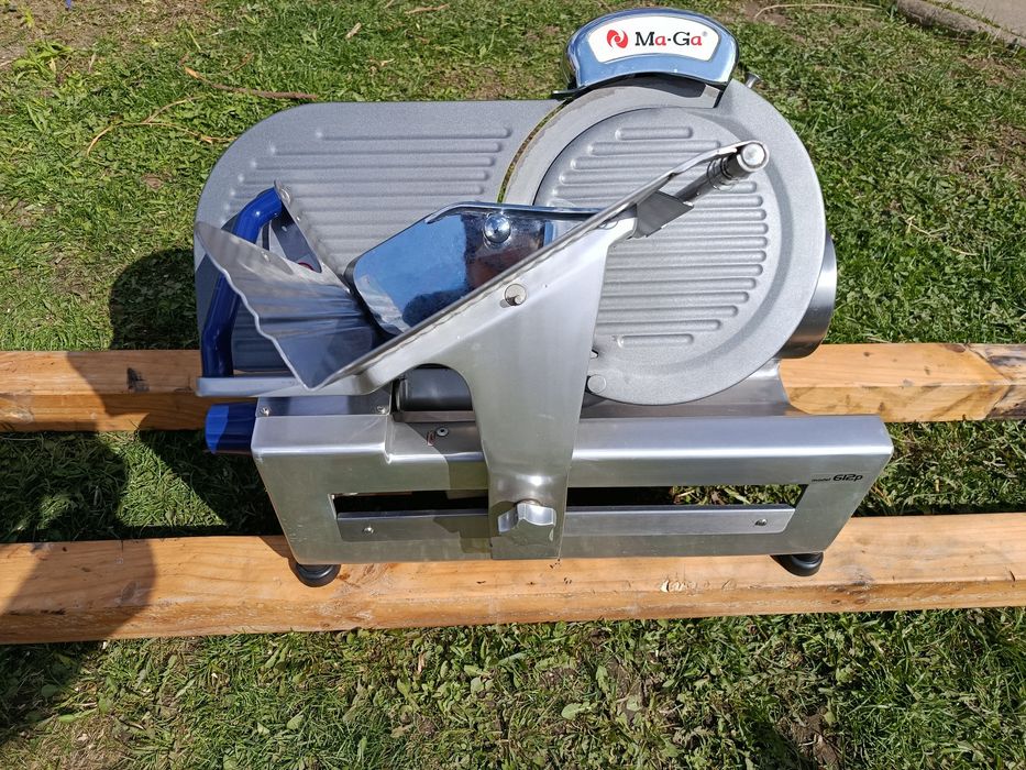 Krajalnica żywności Ma-ga 612pT   FV23%