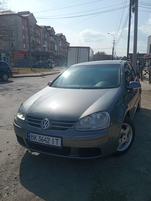 Продам гольфік 5