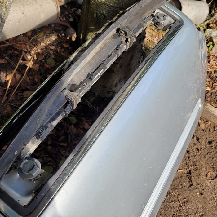 Maska pokrywa silnika audi A2 2000r LY7W