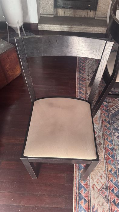 Vendo 6 cadeiras de sala de jantar