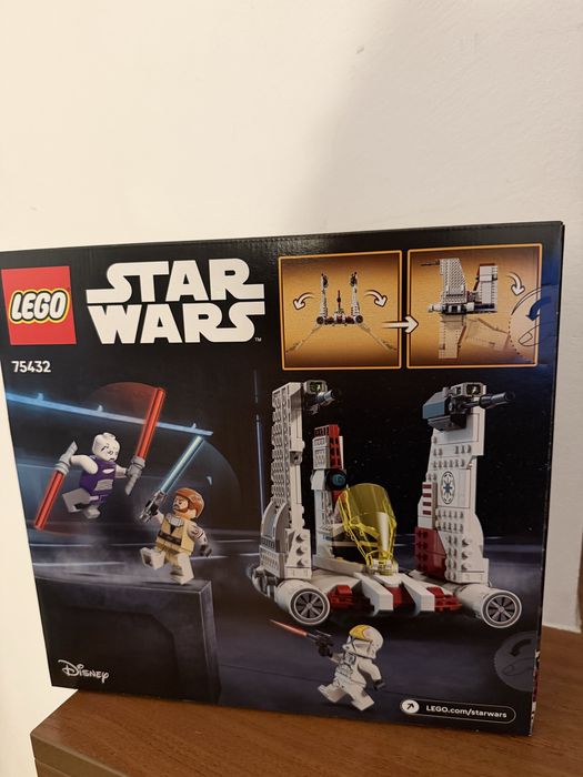 LEGO Star Wars 75432 Myśliwiec V-19 Torrent