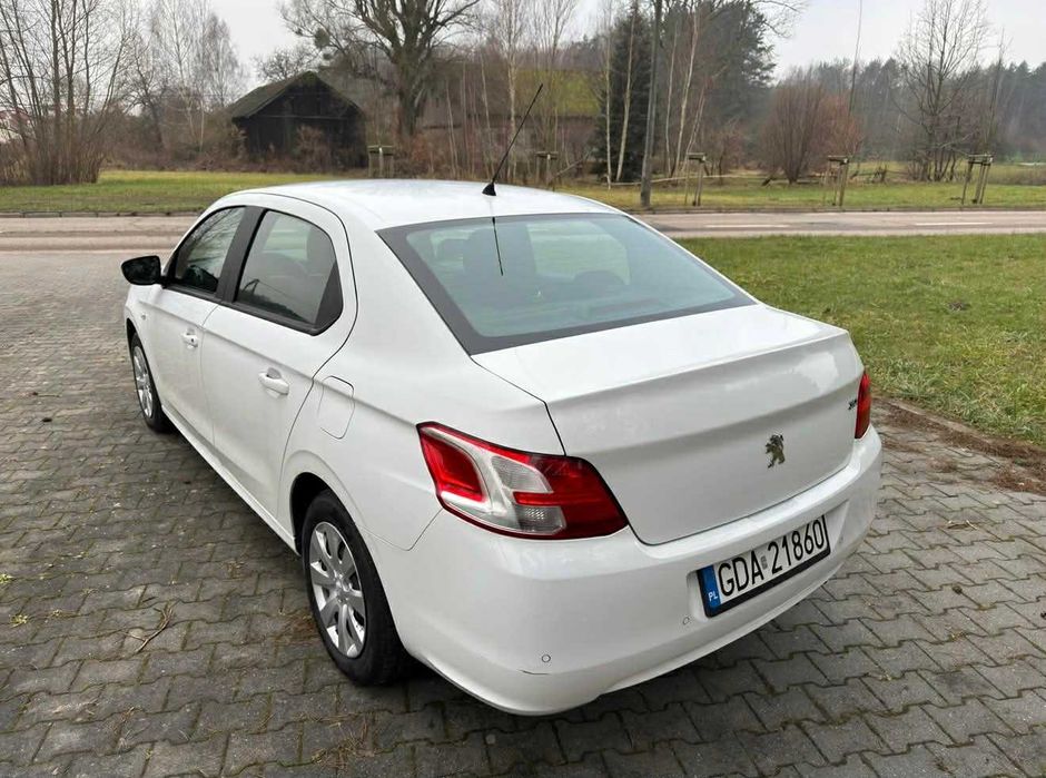 Peugeot 301  Benzyna 1.2 // Klima