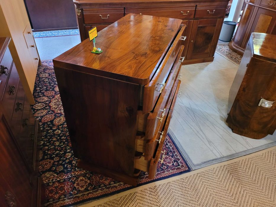 Cómoda antiga estilo arte Deco totalmente restaurada