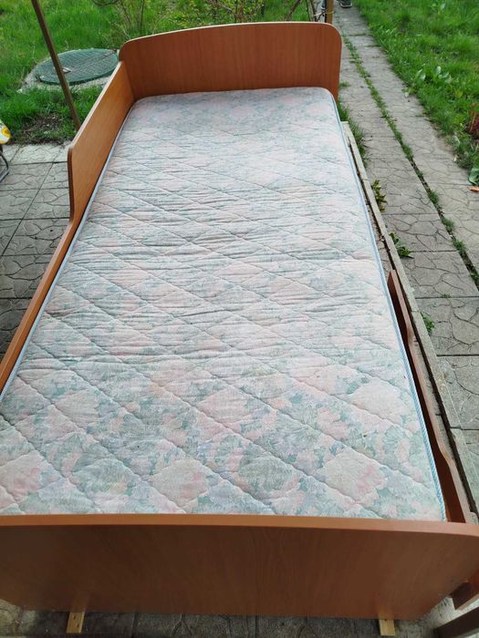 Кровать для детей и подростков