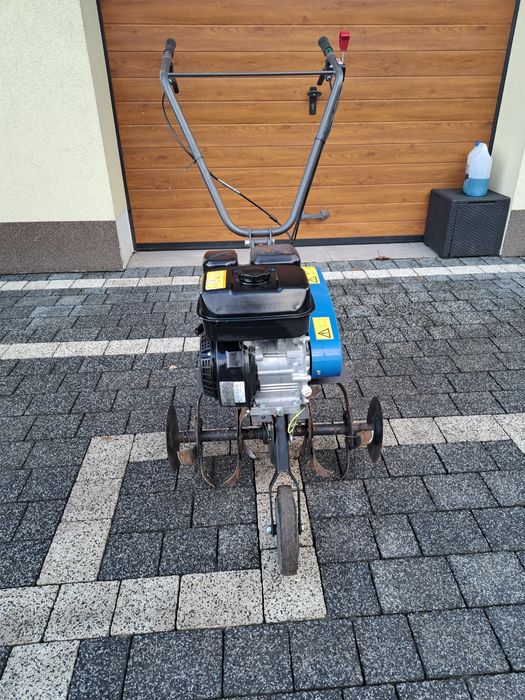 Glebogryzarka BRIGGS STRATTON 5 HP