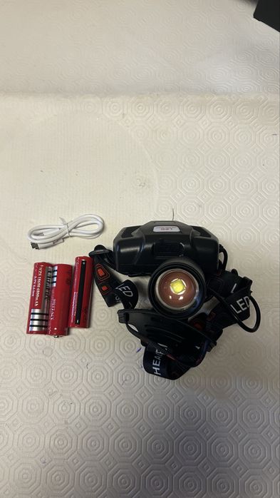Lanterna de cabeça recarregavel