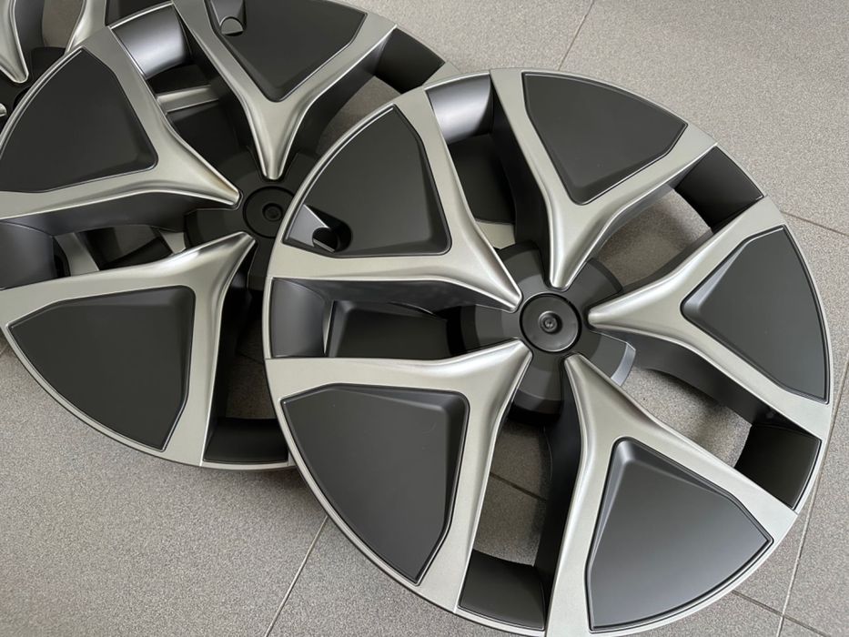 Tampões Jantes Arachnid 2.0 Tesla Model Y Juniper Novos