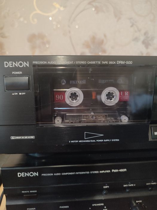 Кассетная дека denon DRM-500.