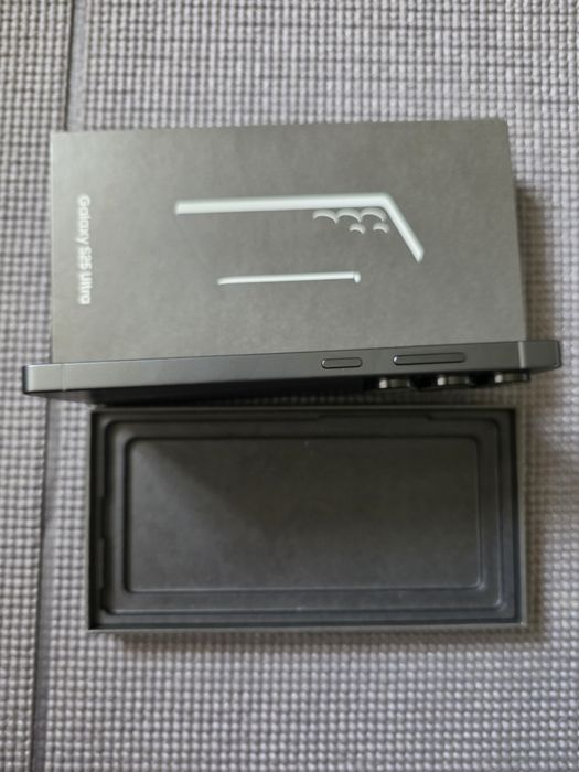 Samsung  Galaxy s25 Ultra