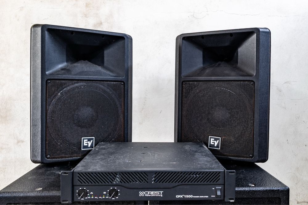 Colunas Electro Voice SX300