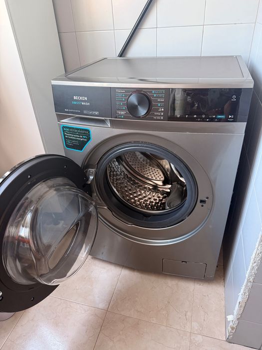 Máquina de lavar roupa BECKEN