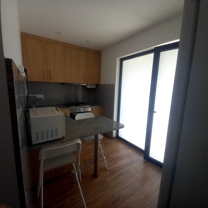 Alugo quarto a estudante em Refoios   do Lima