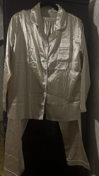 Піжама сатинова 400 грн