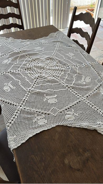 Toalhas em Croche. Oportunidade. Mesas redondas