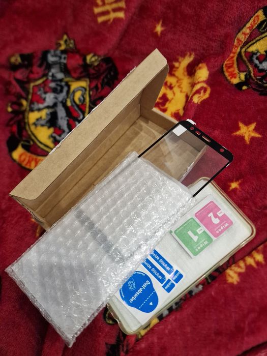 Case + szybka samsung j4+