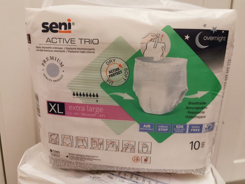 Seni XL pieluchomajtki Active trio nowe 10 szt.