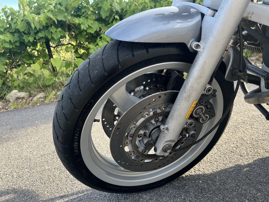 BMW R 1100 R Roadster – Um Clássico Impecável e Pronto a Rolar