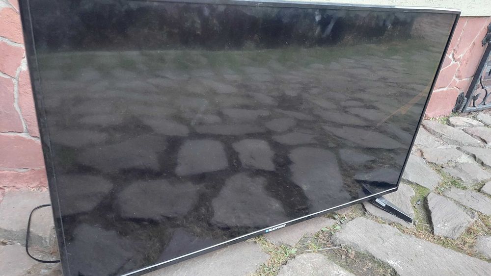 Telewizor 49 cali Blaupunkt (dawca)