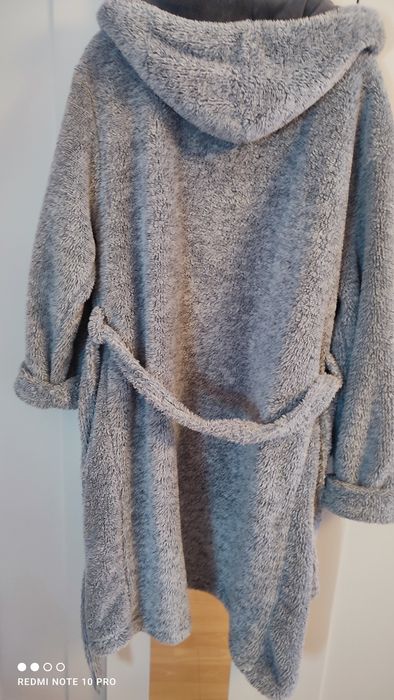 Szlafrok damski z kapturem roz 42-44